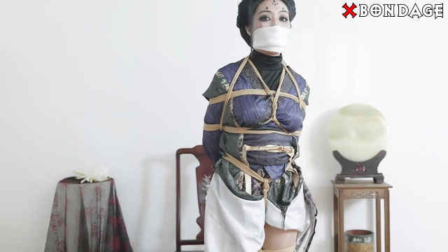 Chinesse Bondage - Girl in folk costume