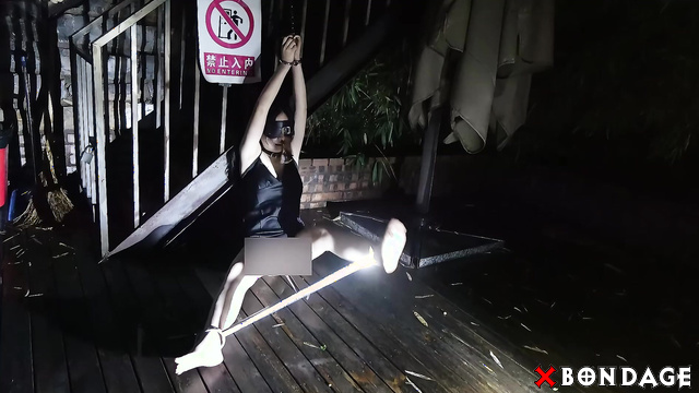 Chinesse Bondage - Married Woman Punishment Center
