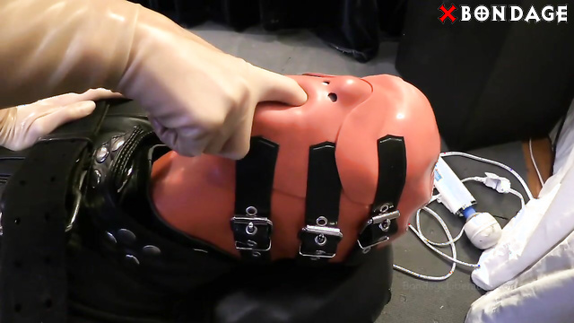 BondageLiberation - Rubber, Piss and Leather