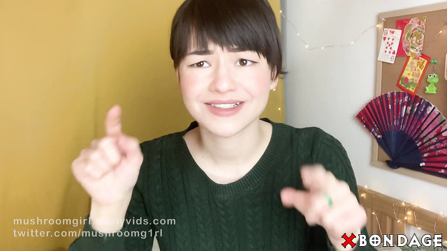 Mushroomgirl - Extreme self gag and reading a book