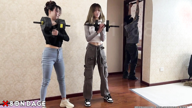 Chinesse Bondage - Be careful when exercising