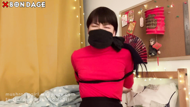Mushroomgirl - I will tie myself for you