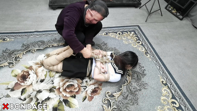 Chinesse Bondage - New BDSM sensations