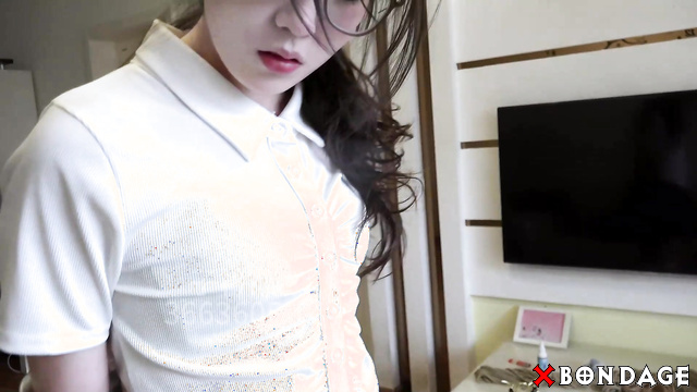  Asian