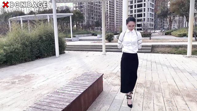 Chinese Bondage - Restricted Outside