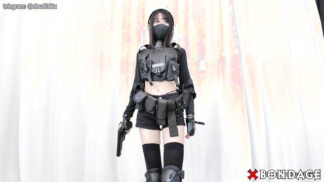 Chinese Bondage - Perfect girl hanging
