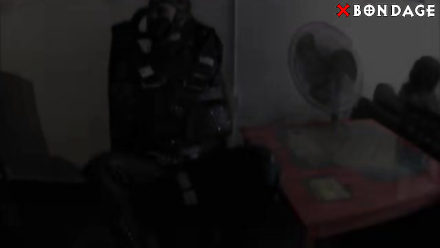 Alice In Bondage Land - Public Leather Bondage Coffee at WG Part 3