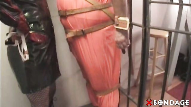Alice In Bondage Land - Captured Interrogated and Tortured Part 2