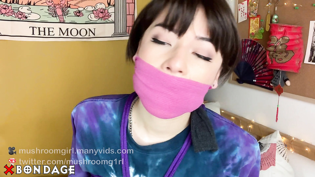 Mushroomgirl - An Awesome Asian Girl Ties and Gagges Herself