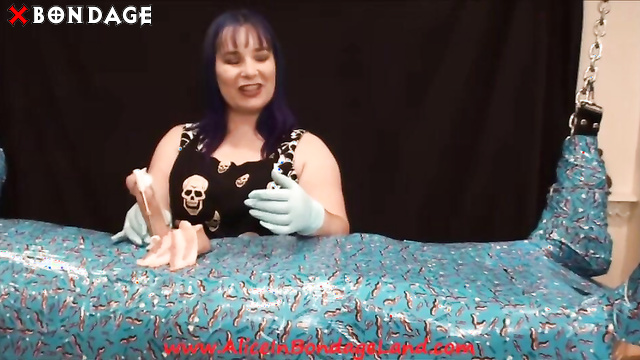 Alice In Bondage Land - Mummification Suspended Fat Pig And Giving Handjob Before Roasting