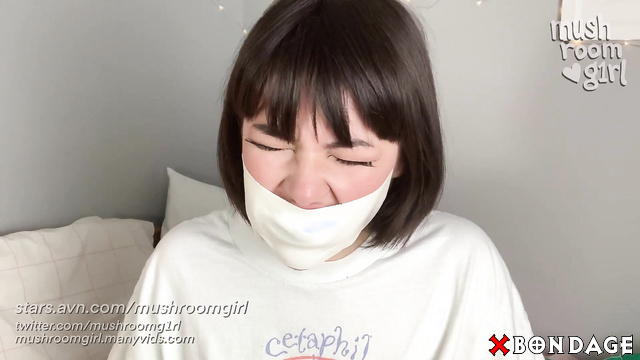 Mushroomgirl - Sexy Cute Asian Brunette Gag Talking