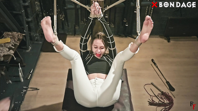RFStudioProduction - Sexy Barefoot Ivanka Gets Foot Worship, Tickling and Bastinado