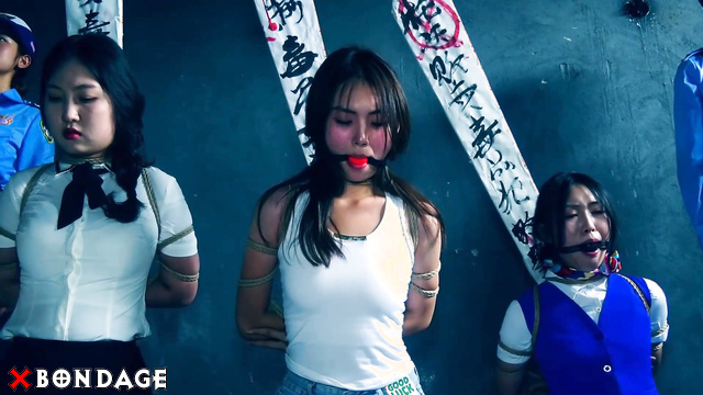  Asian