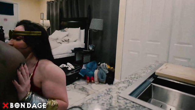 Sexy Cosplayer Brandi Mae Tied Up And Hardly Fucked