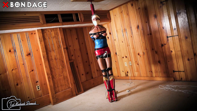Ted Michaels Damsels - Sexy Mature Portia Everly Tied to a Pole and Vibrated