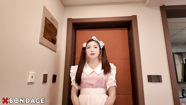  Asian