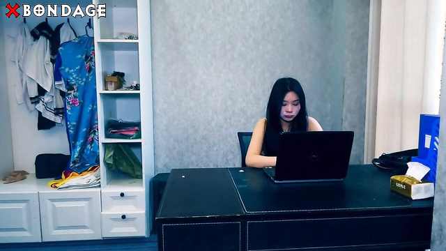 Chinese Bondage - The Hidden Story: A Flight Attendant’s Secret Life In Drug Dealing