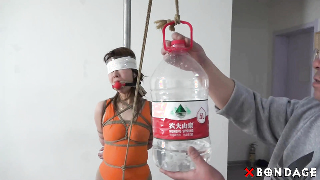 Wonder Woman Eva In Nylon And Her Eternal Imprisonment Inside The Forbidden Temple