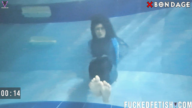FuckedFetish - Hot Sexy Brunette Mia Underwater Bondage
