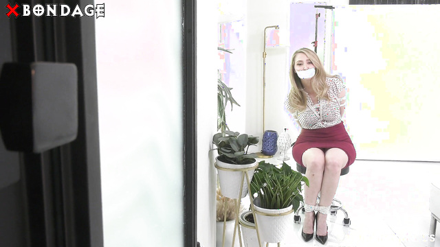 FM Concepts 1080p Bondage Store - Barefoot Milf Kendra James Tightly Bound