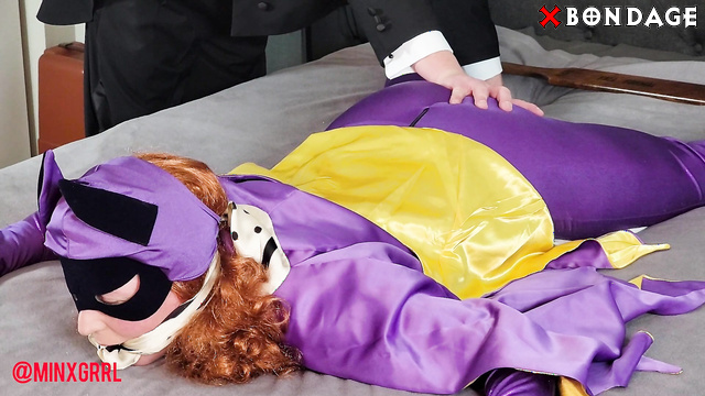 Minx Grl's Fetish Corner - Minxgrl Batgirl Gets A Beat Down Spanking