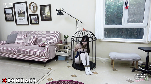 Peninsula Bondage - Wearing The Swimsuit From Five Years Ago Scene