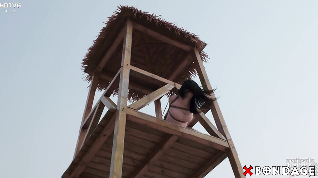 Peninsula Bondage - YT2830 - Rope Suspension For The Beach Safety Officer