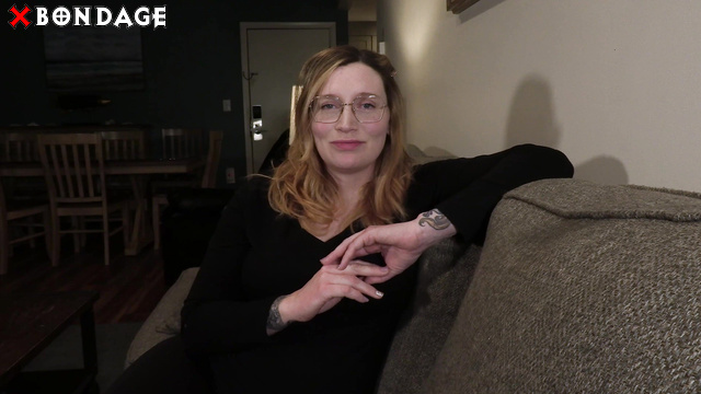 Bettie Bondage - Small Stepson Penis Need To Be With Pregnant Stepmom