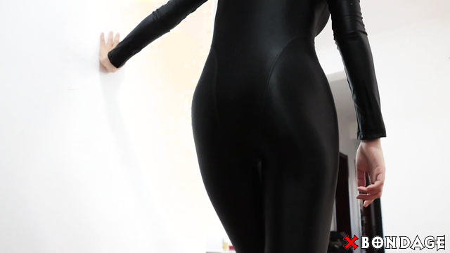Loop of Submission: Deyi Ke Hogtied And Gagged in Nylon Outfits
