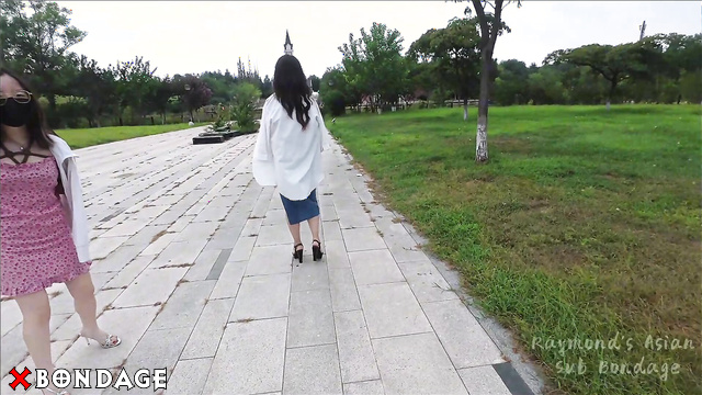 High Heels And Rope: Chinese Girls Elegant Walking With Shibari Master