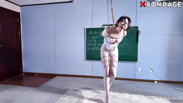 Xia Ke And Rope of Love: The Schoolgirl With Glasses Finds Courage by Master