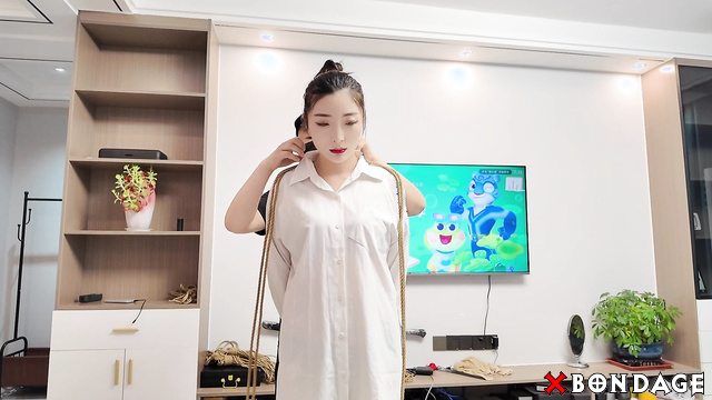 Chinese Bondage - Jia Jia Bathhouse Water Play And Restrained Tease