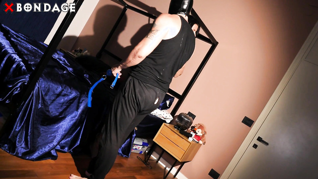Tony Houston Bondage Paranoia - Sweaty Kinky Games With Naughty Sarah Wild And Hard Punishment