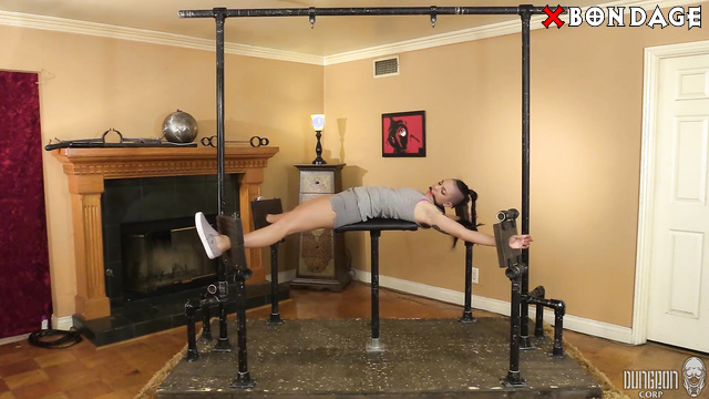 Dungeon Corp - Slave Rachael Madori Is Naked In One Leg Suspension And Intense Tormenting